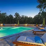 Ana By Interhome Villa *