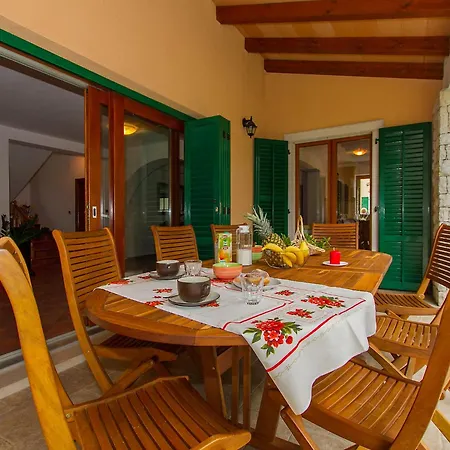 Vila Ana By Interhome Koromačno